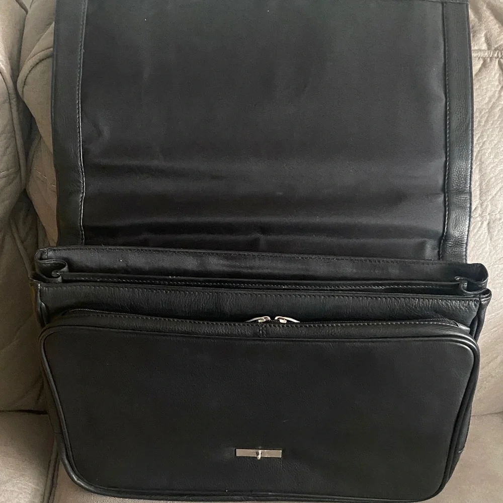 Frye Black Leather Men's Briefcase